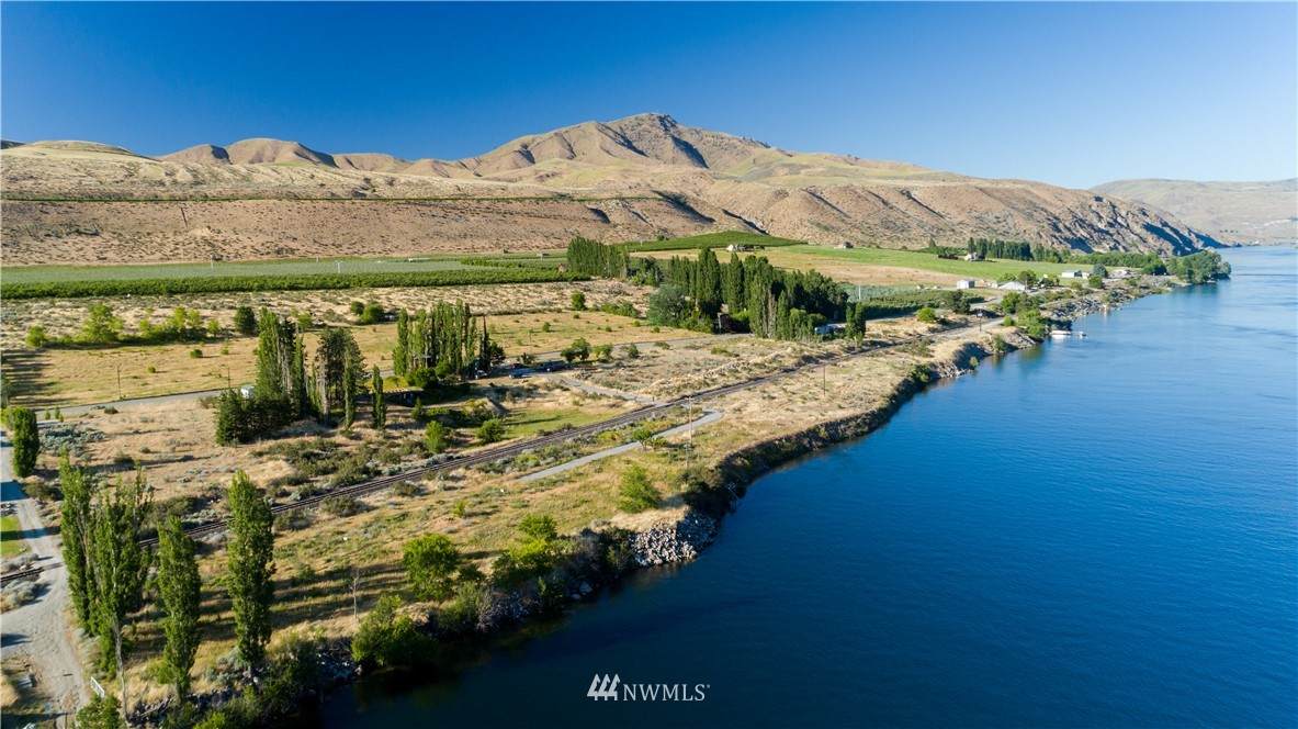 424 Stayman Flats Road - Photo 1