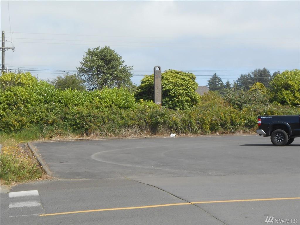 209 2nd - Photo 1