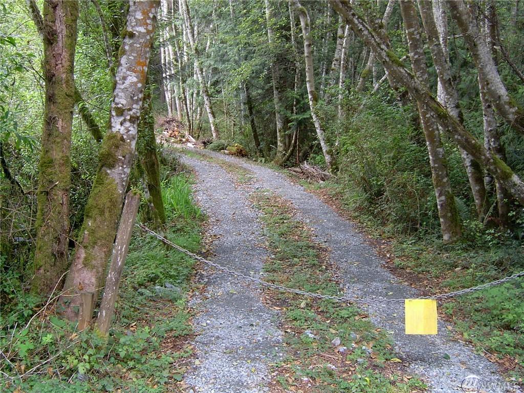 1 Brooks Hill Rd - Photo 1
