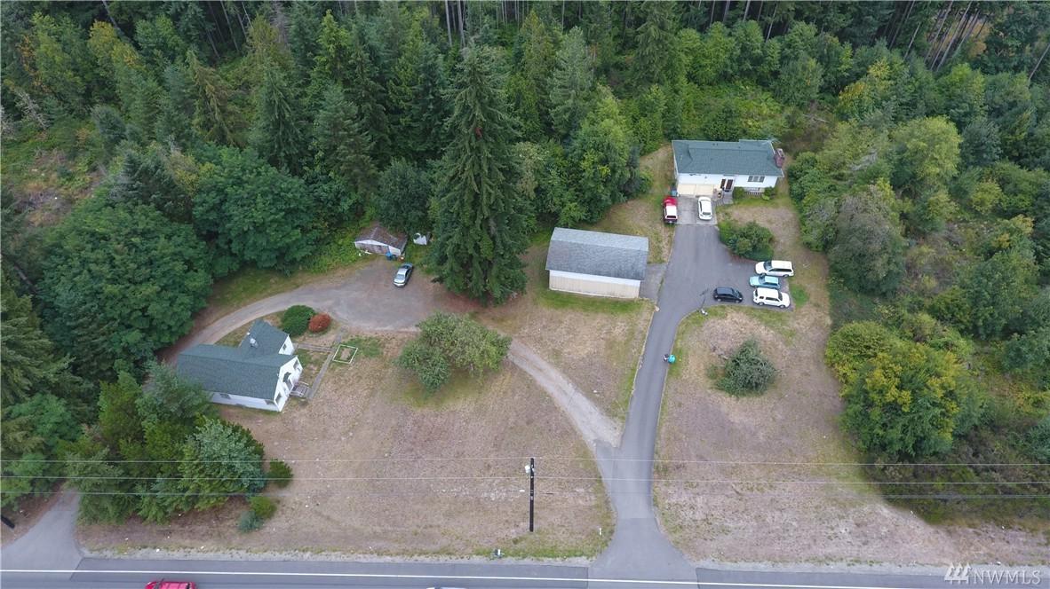 1250 Sedgwick Rd - Photo 1