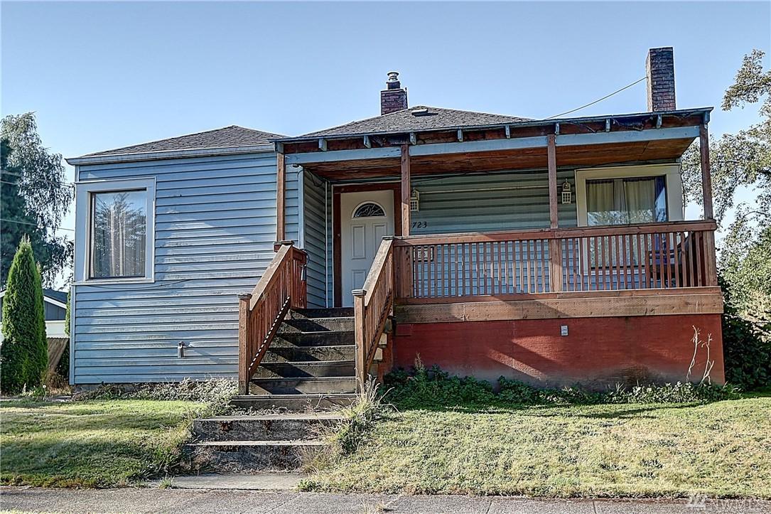 723 Southern St - Photo 1