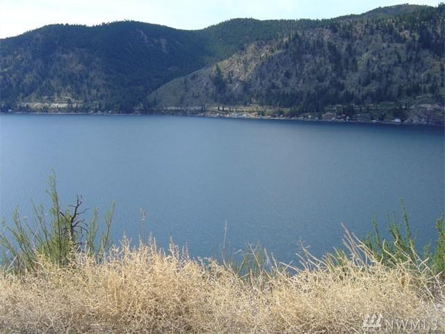 2917 Chelan Blvd - Photo 1
