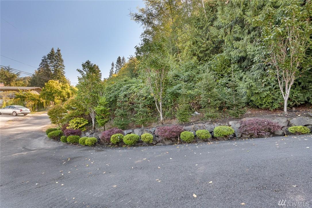 7200-xxx Picnic Place - Photo 1
