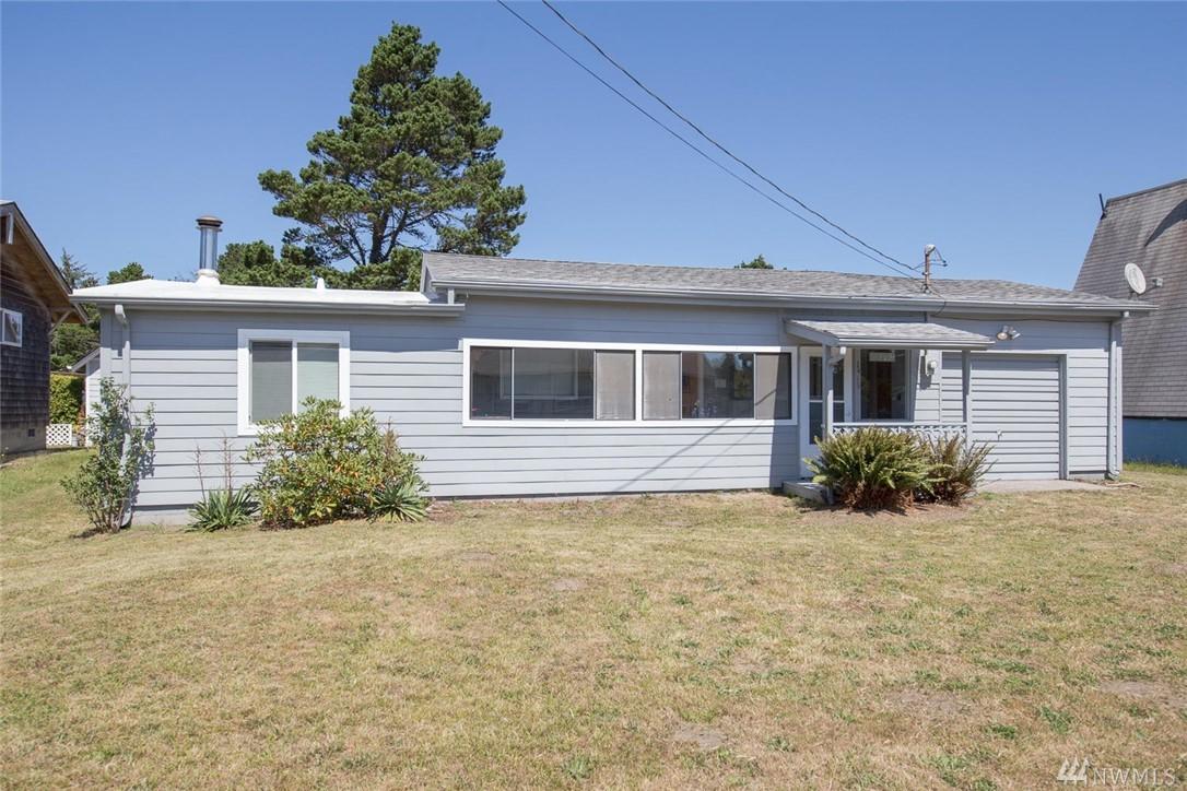1415 198 Place - Photo 1