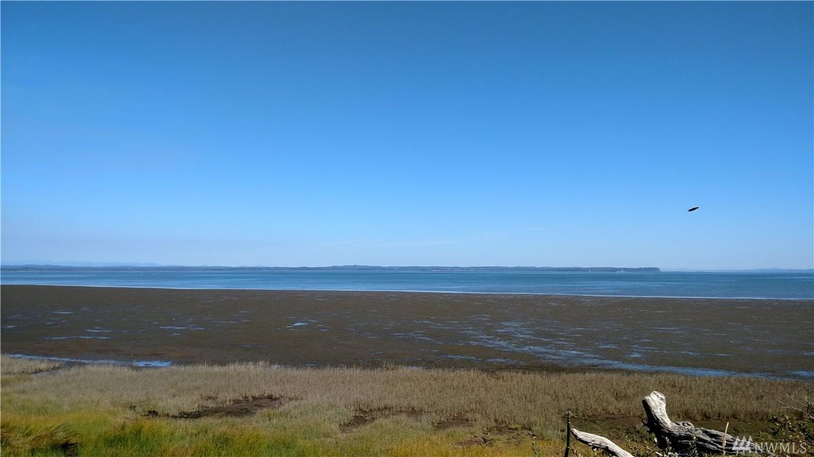 130 Sunrise Ave - Photo 1