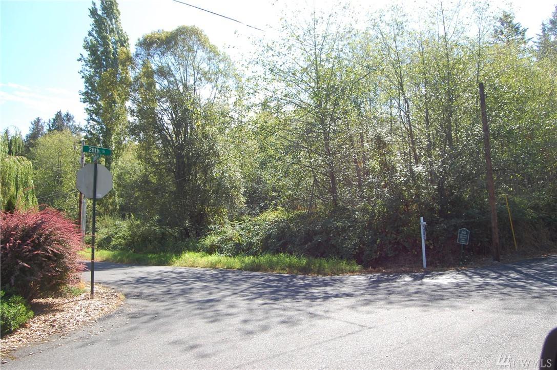 29 Cody Ave - Photo 1