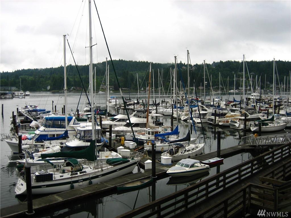 3901 Harborview Dr - Photo 1