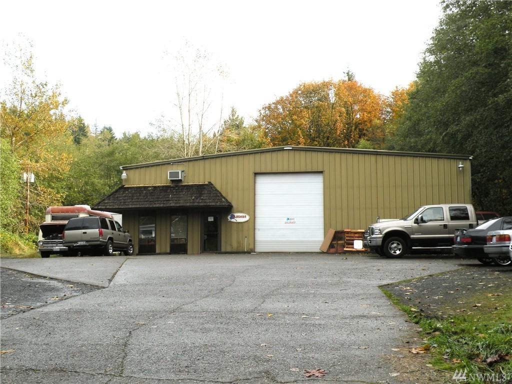 430 Alaskan Wy - Photo 1