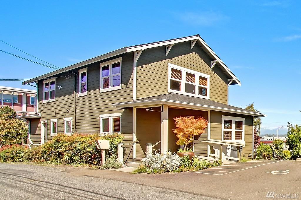 2012 34th St - Photo 1