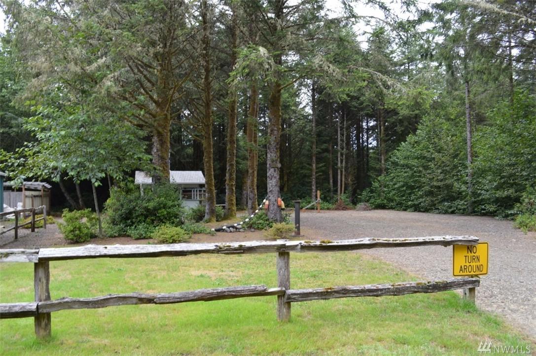 88 Oyehut Rd - Photo 1