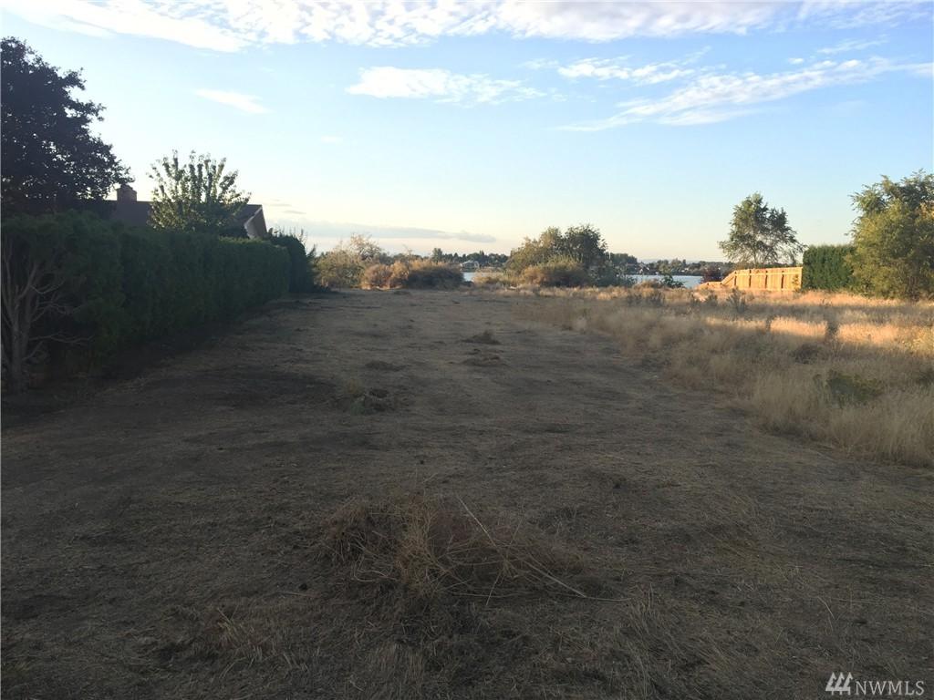 2630 Marina Dr - Photo 1