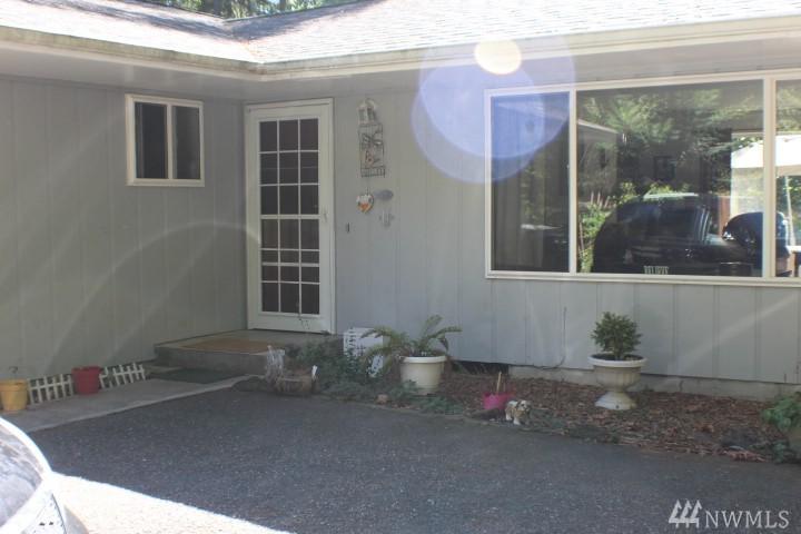 8018 Lakeridge Dr - Photo 1