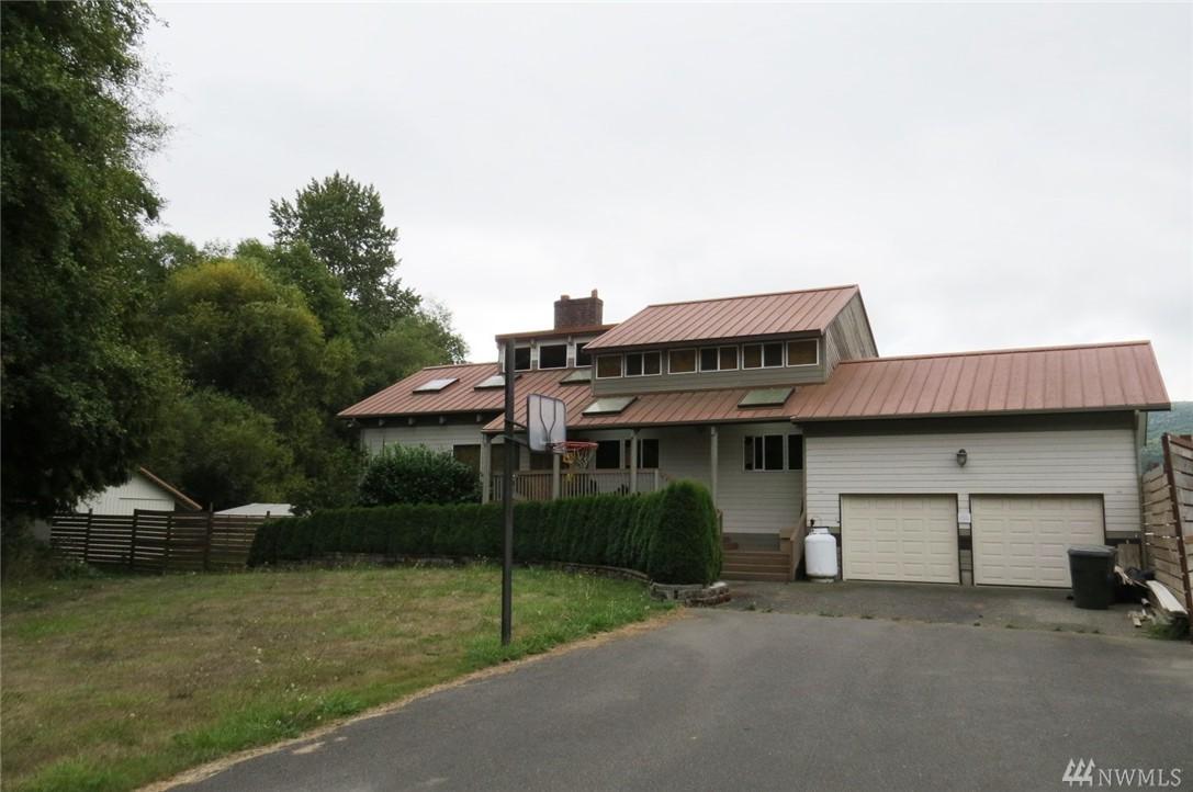 1509 Critchfield Rd - Photo 1