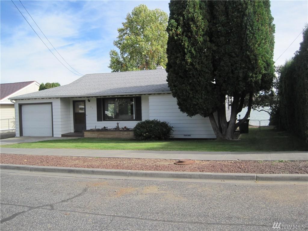 3031 Lakeside - Photo 1