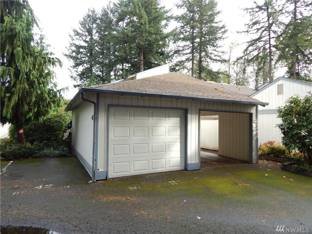 1500 Lake Park Dr - Photo 1