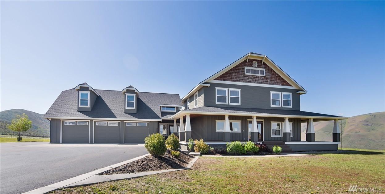 3061 Tozer Rd - Photo 1