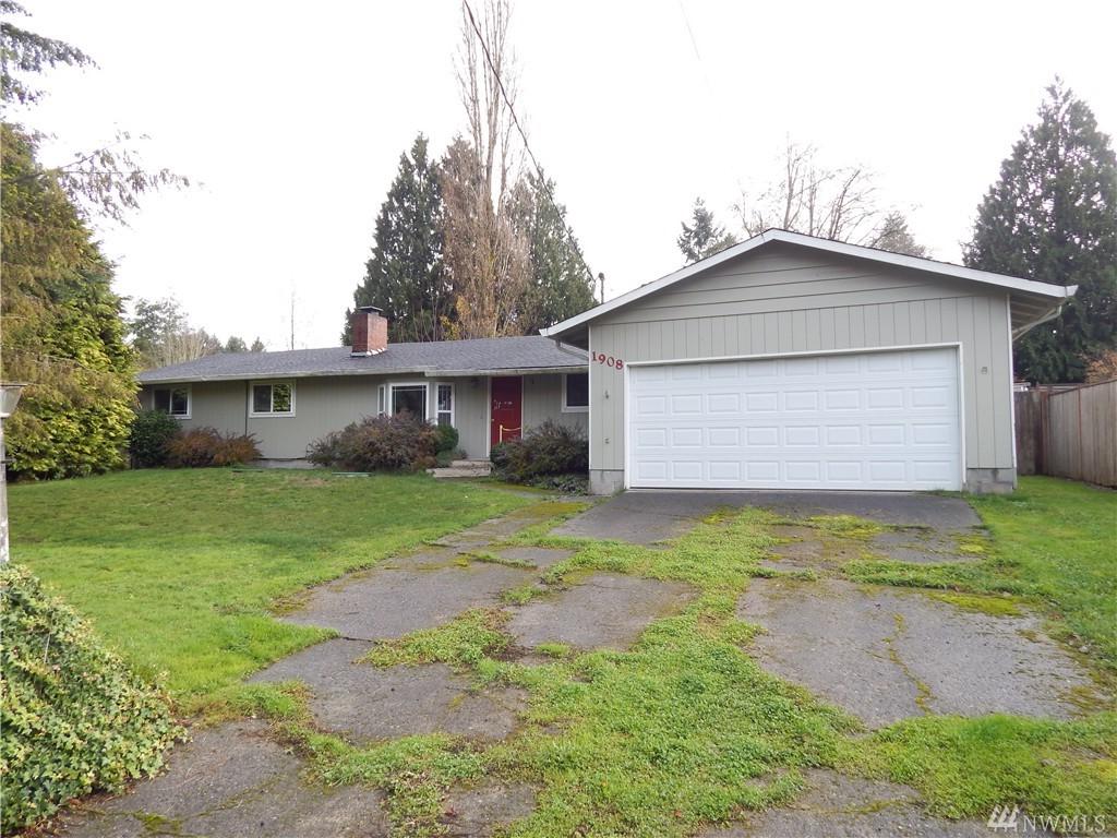 1908 Oxbow Street - Photo 1