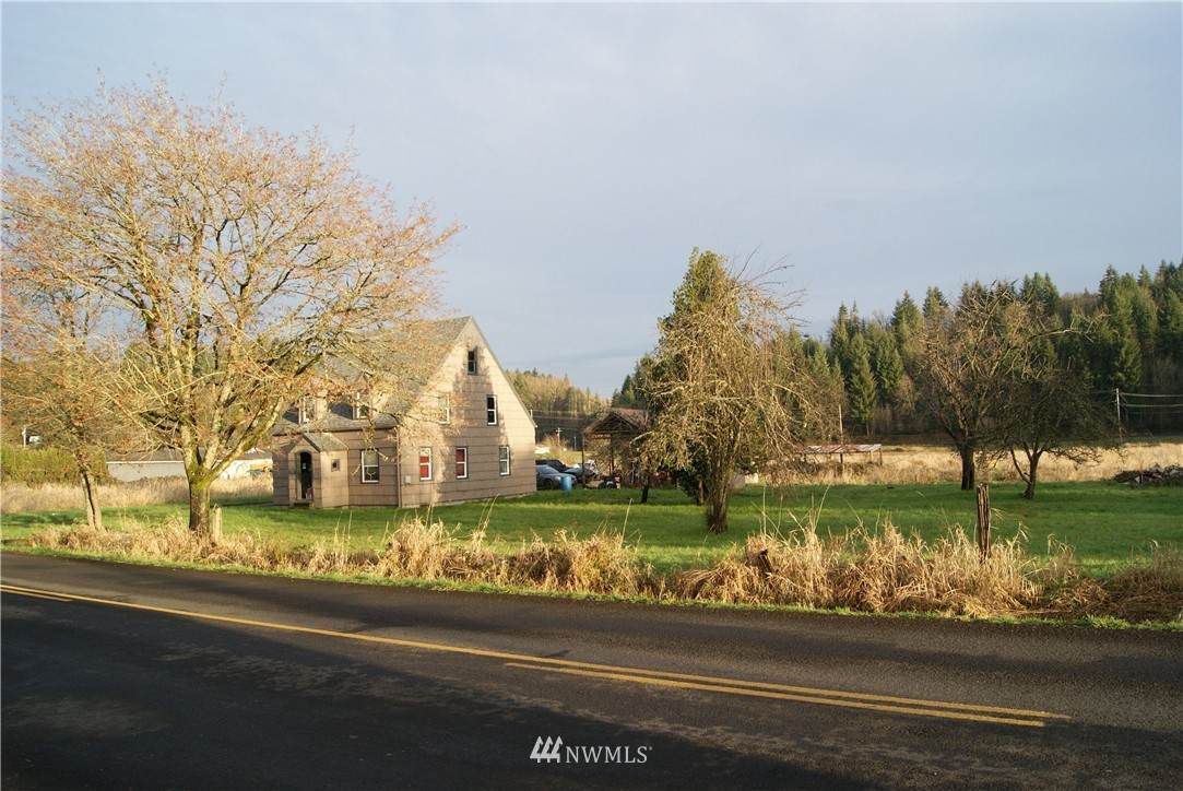4720 Pennsylvania Avenue - Photo 1