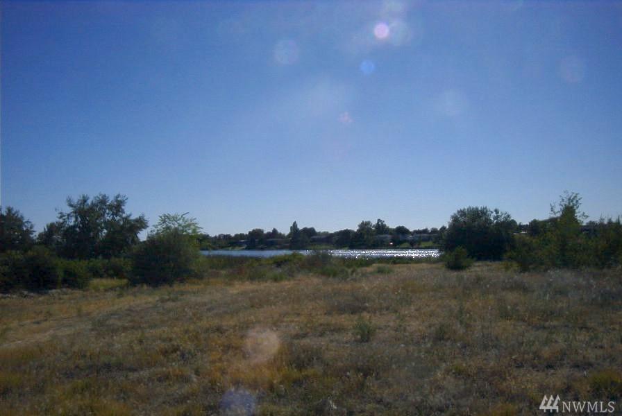 948 Eastlake Dr - Photo 1