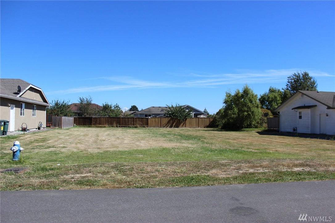 8274 Chilliwack Rd - Photo 1