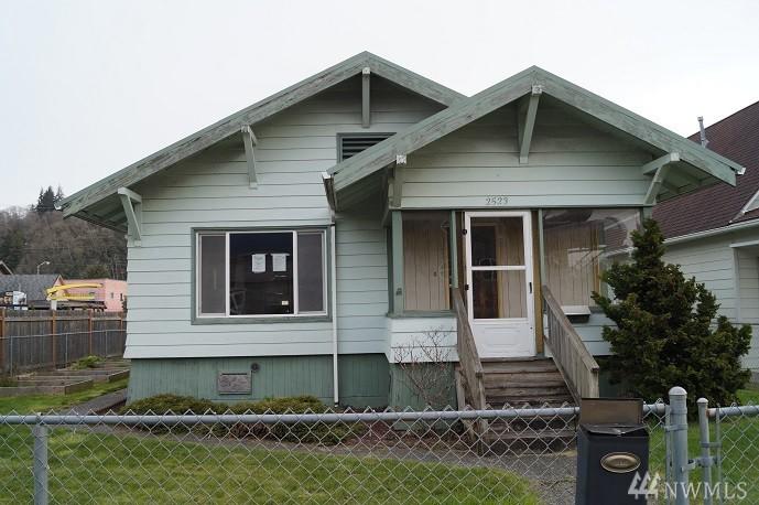 2523 Simpson Ave - Photo 1