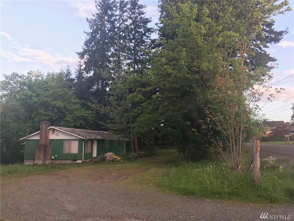 11509 80th Ave - Photo 1