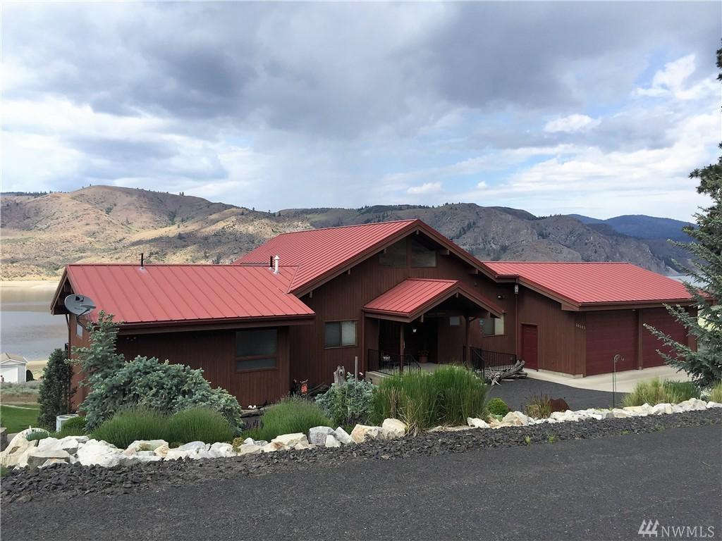 16547 Whitelaw Rd - Photo 1