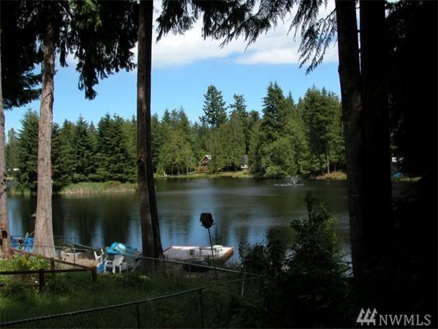 360 Lakeshore Dr - Photo 1