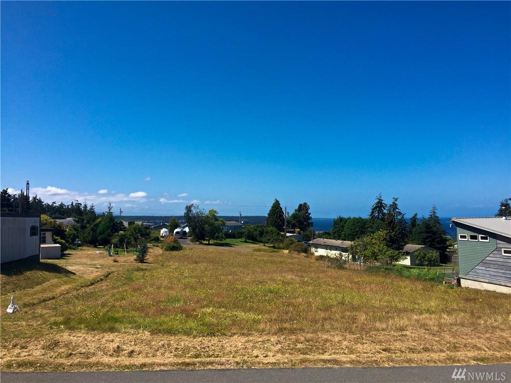142 Alder Drive - Photo 1