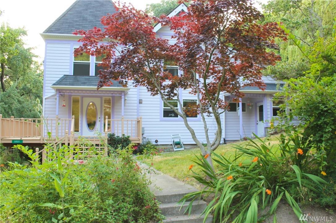 5031 Lake Erie Way - Photo 1