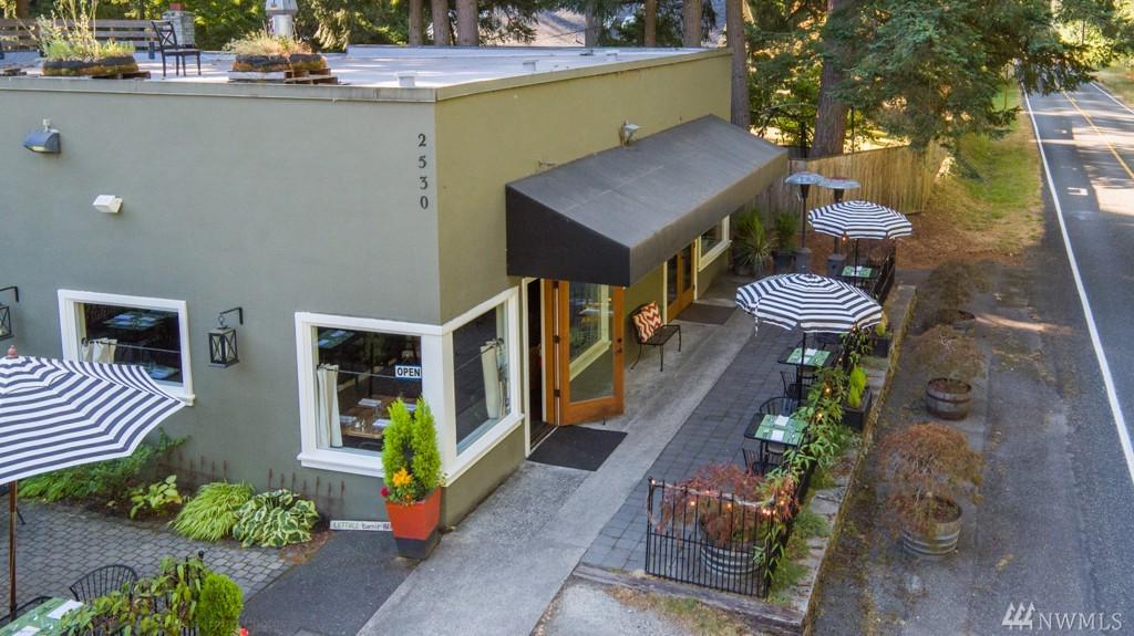 2530 Northshore Dr - Photo 1