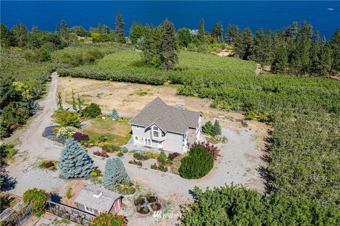 15155 Lakeshore Road - Photo 1