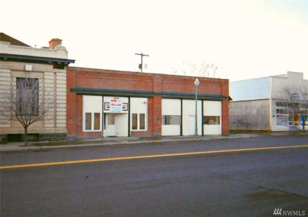 104 Chelan Ave - Photo 1