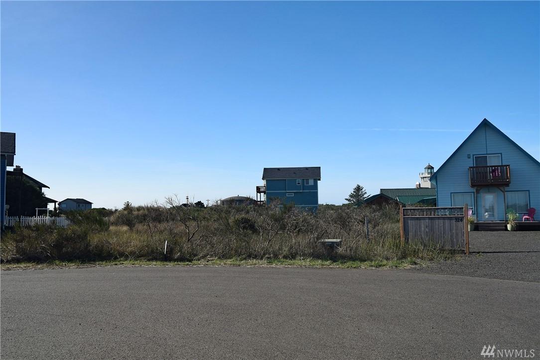 322 Marina Ct - Photo 1