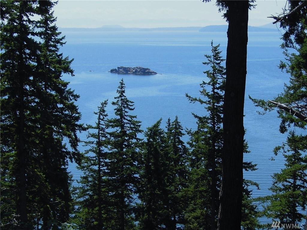 1475 Chuckanut Dr - Photo 1