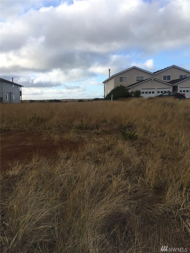 1047 Ocean Shores Blvd - Photo 1