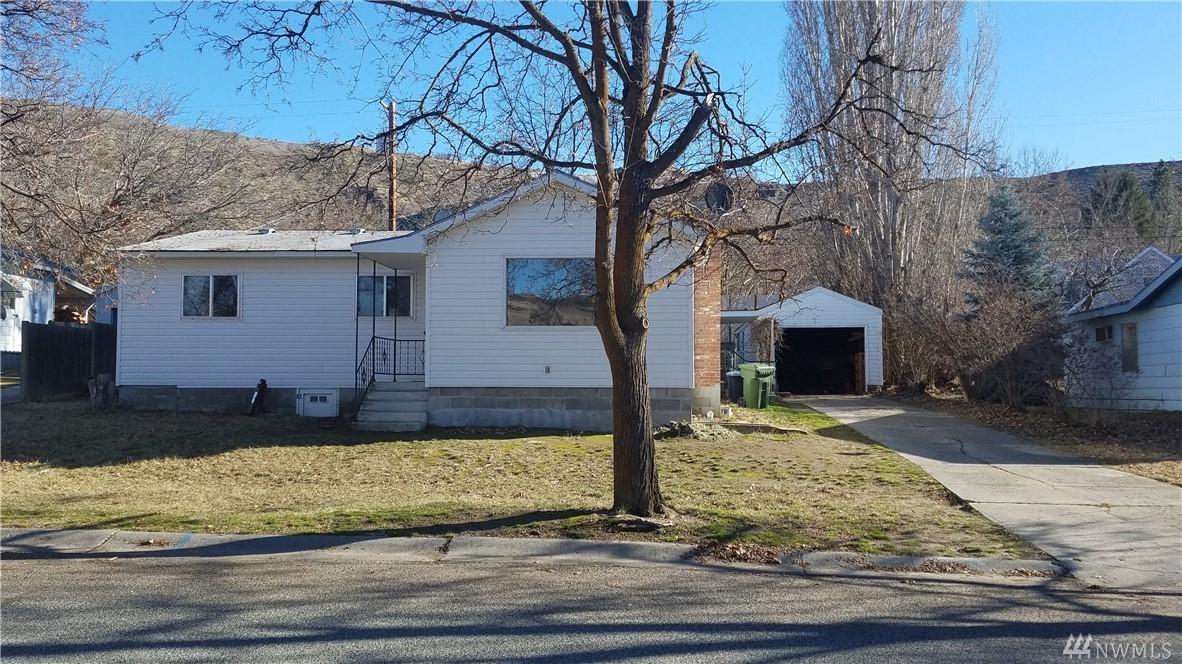 1107 Central Dr - Photo 1