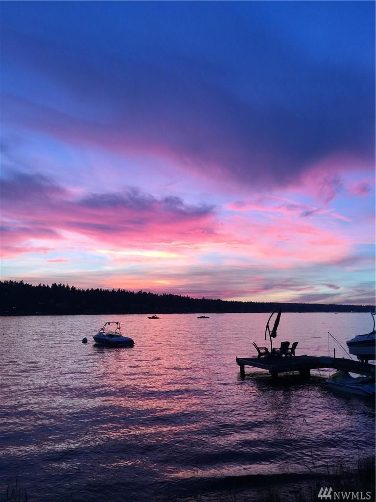 2101 Lake Sammamish Pkwy - Photo 1