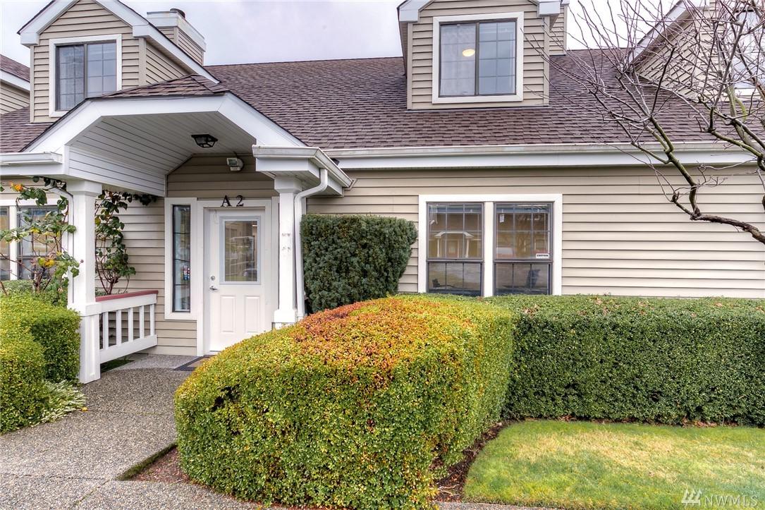 1919 Pearl St - Photo 1