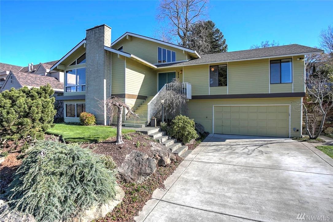 3610 Park Ave - Photo 1