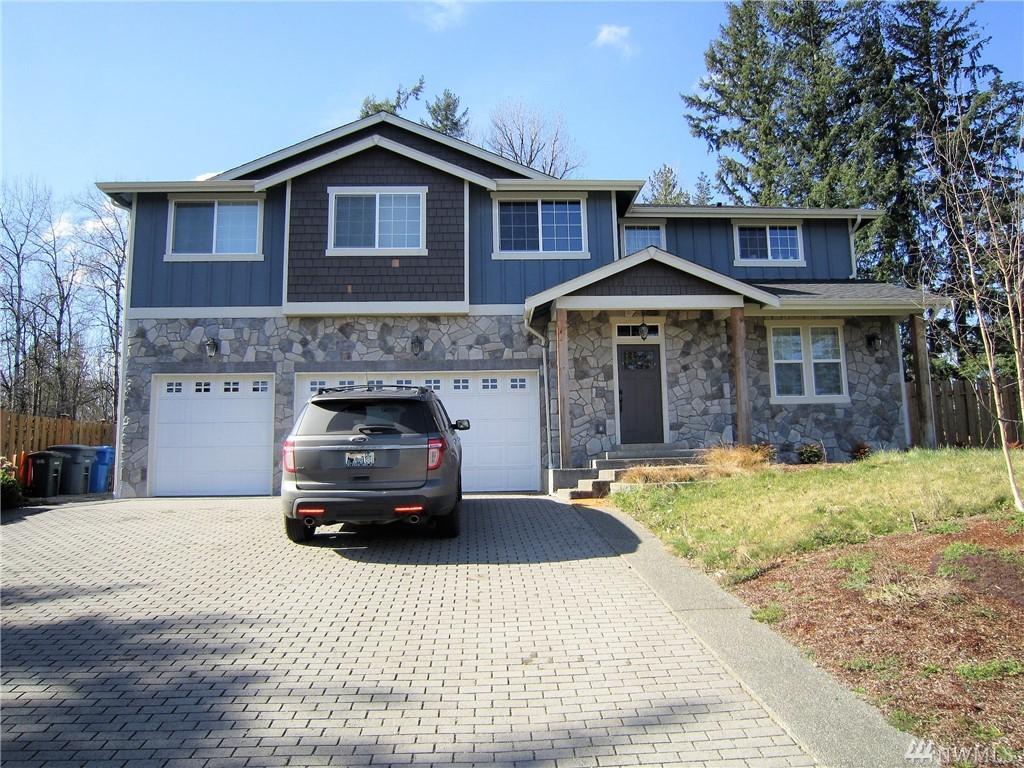 3722 114th Ave - Photo 1