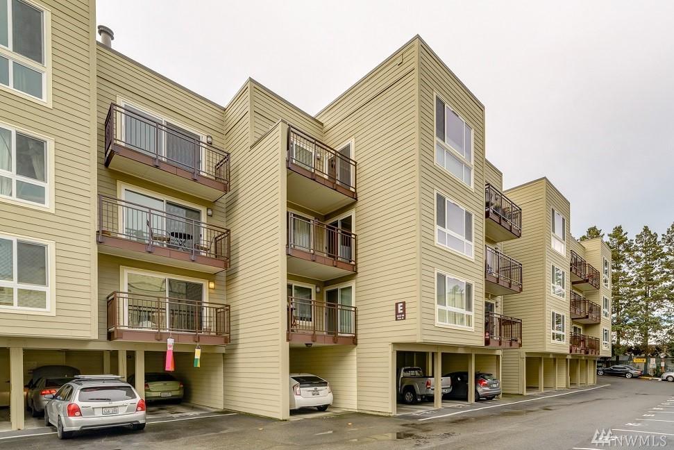 5844 75th St - Photo 1