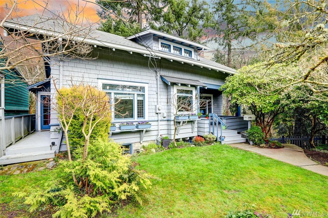 2703 Yakima Ave - Photo 1