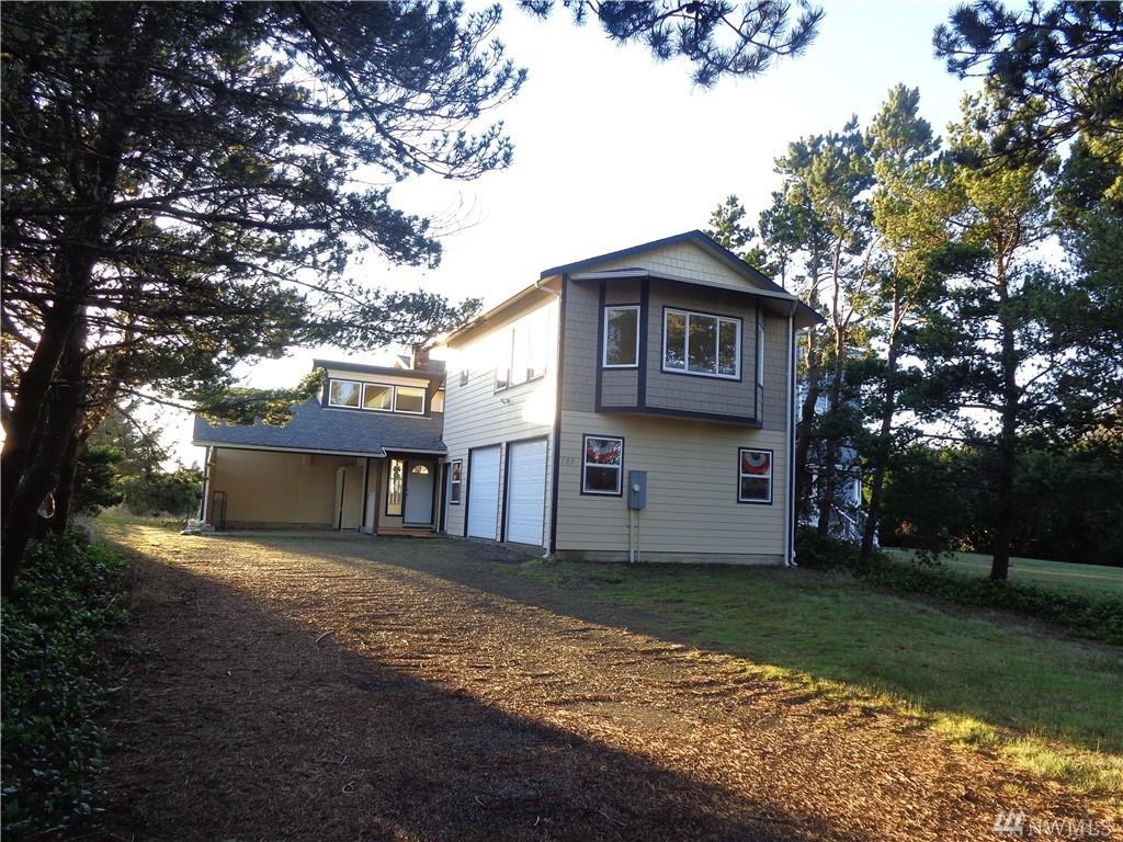 189 Sand Dune Ave - Photo 1