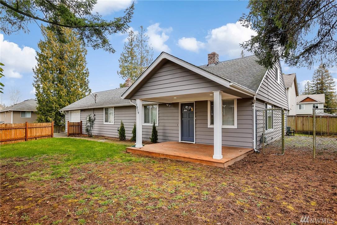 1019 Kentish Rd - Photo 1