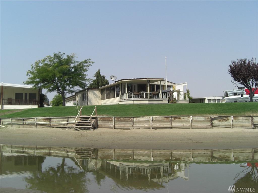 8818 Crescent Bar Rd - Photo 1