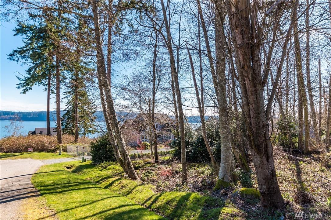 1408 Castlewood Ct - Photo 1