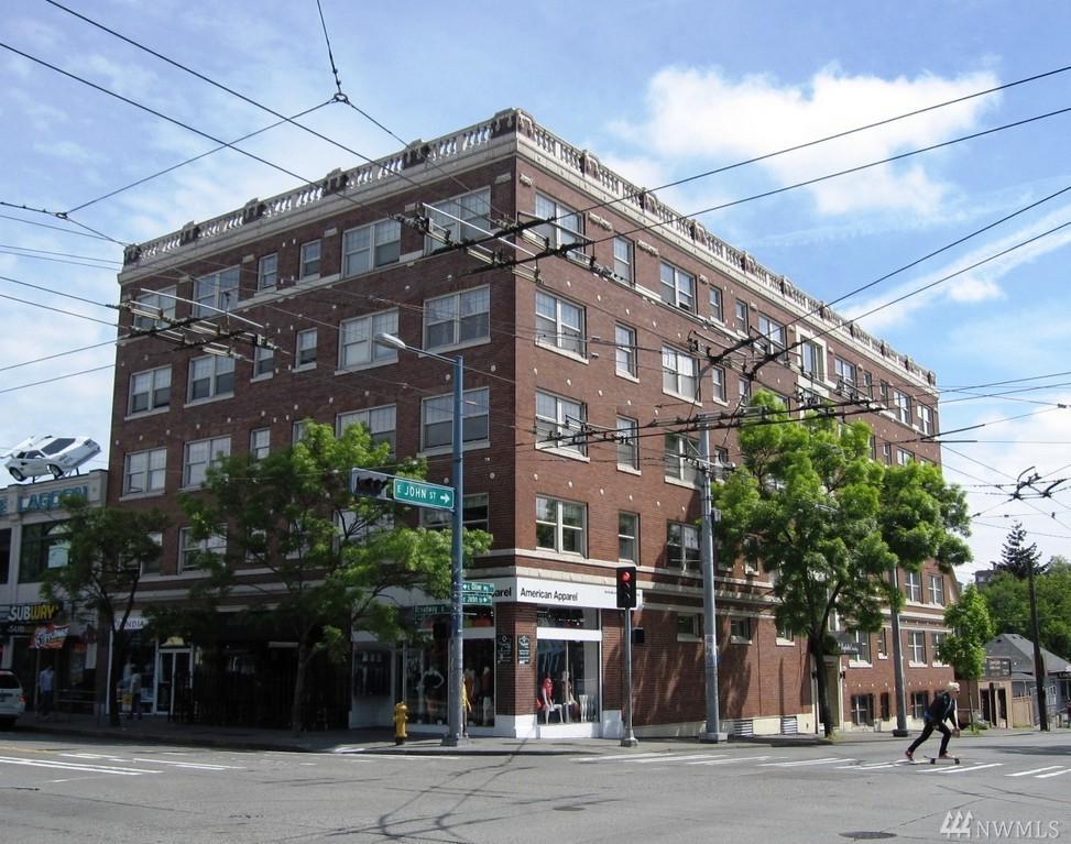 200 Broadway Ave - Photo 1