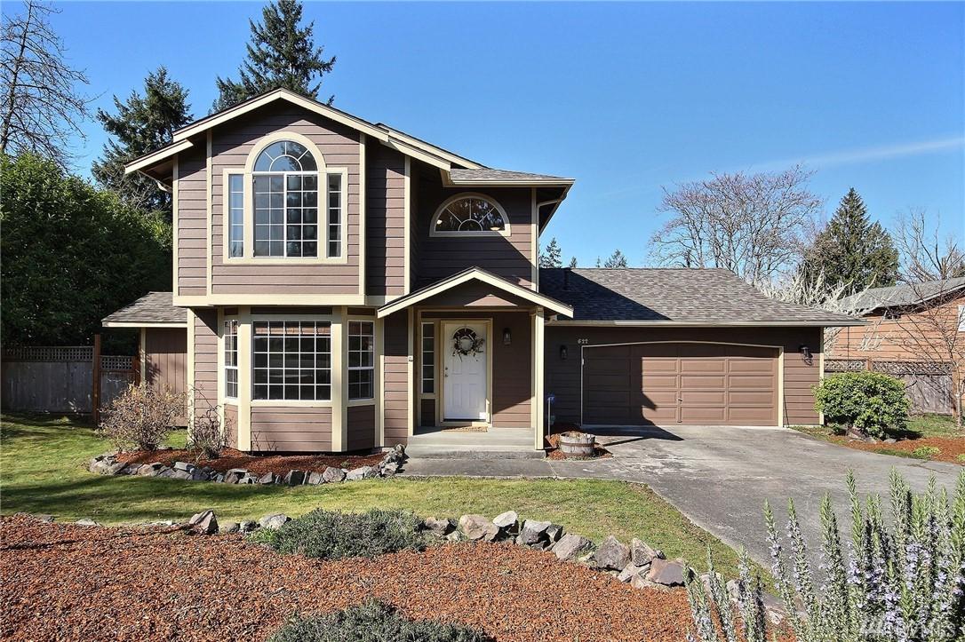 622 Roe St - Photo 1