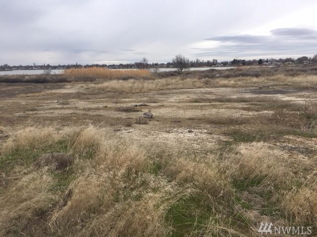 1828 Boardwalk Ave - Photo 1